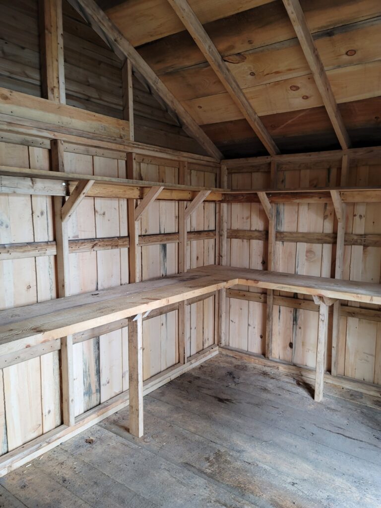 Cabanons Sheds Board & Batten Polar Maxima Cabanons Sheds Board & Batten Polar Maxima